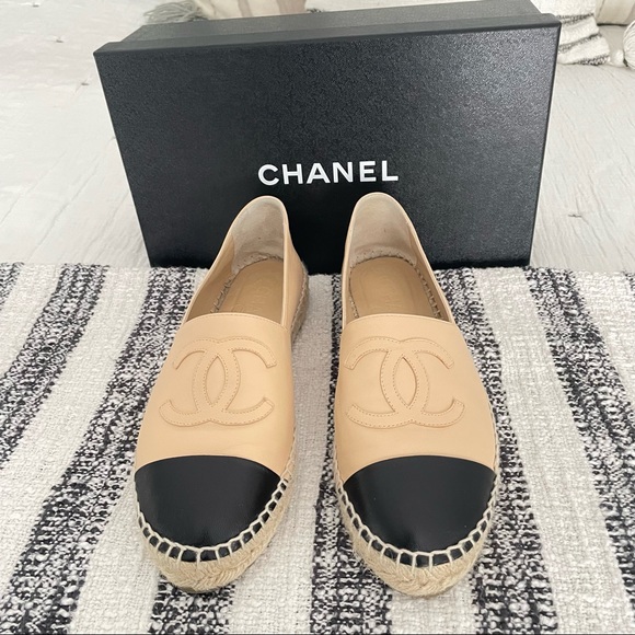 CHANEL Shoes - CHANEL nude & black CC espadrilles size 37 with box and dust bags